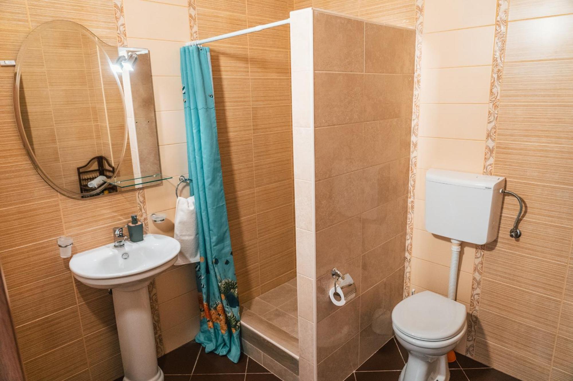 Fidel Apartments Kruče Eksteriør bilde