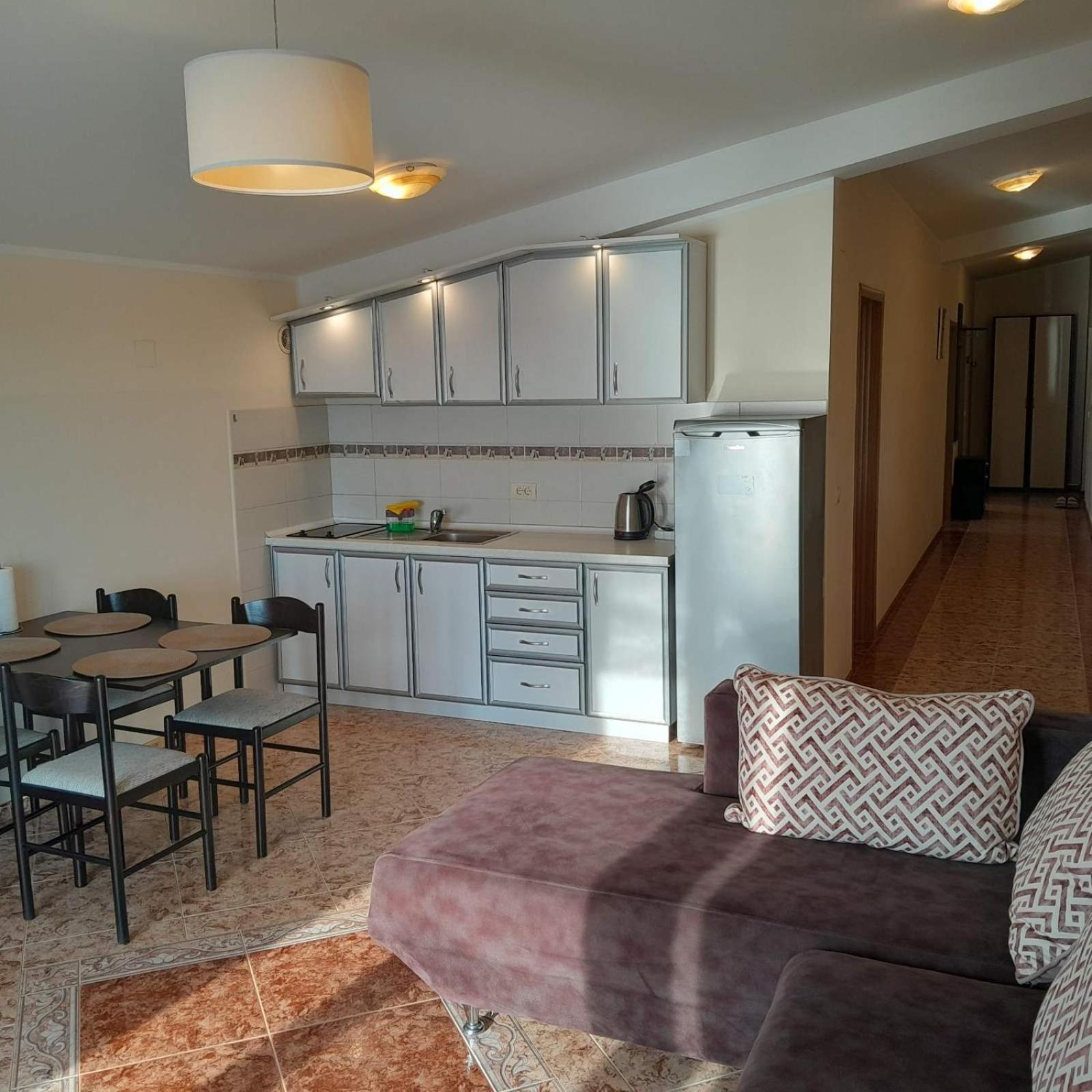 Fidel Apartments Kruče Eksteriør bilde